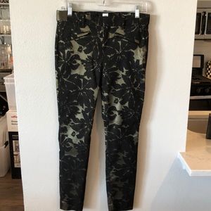 GAP Signature Skinny Ankle Pants